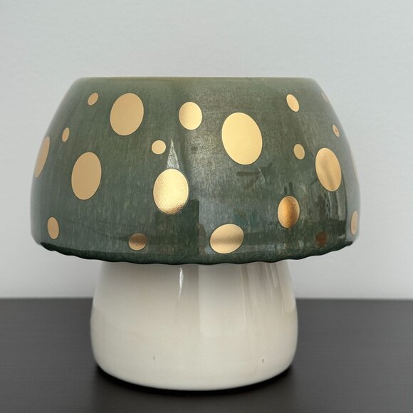 Bath & Body Works Stoneware Green & Gold Mushroom Single Wick Candle Holder - Picture 1 of 9
